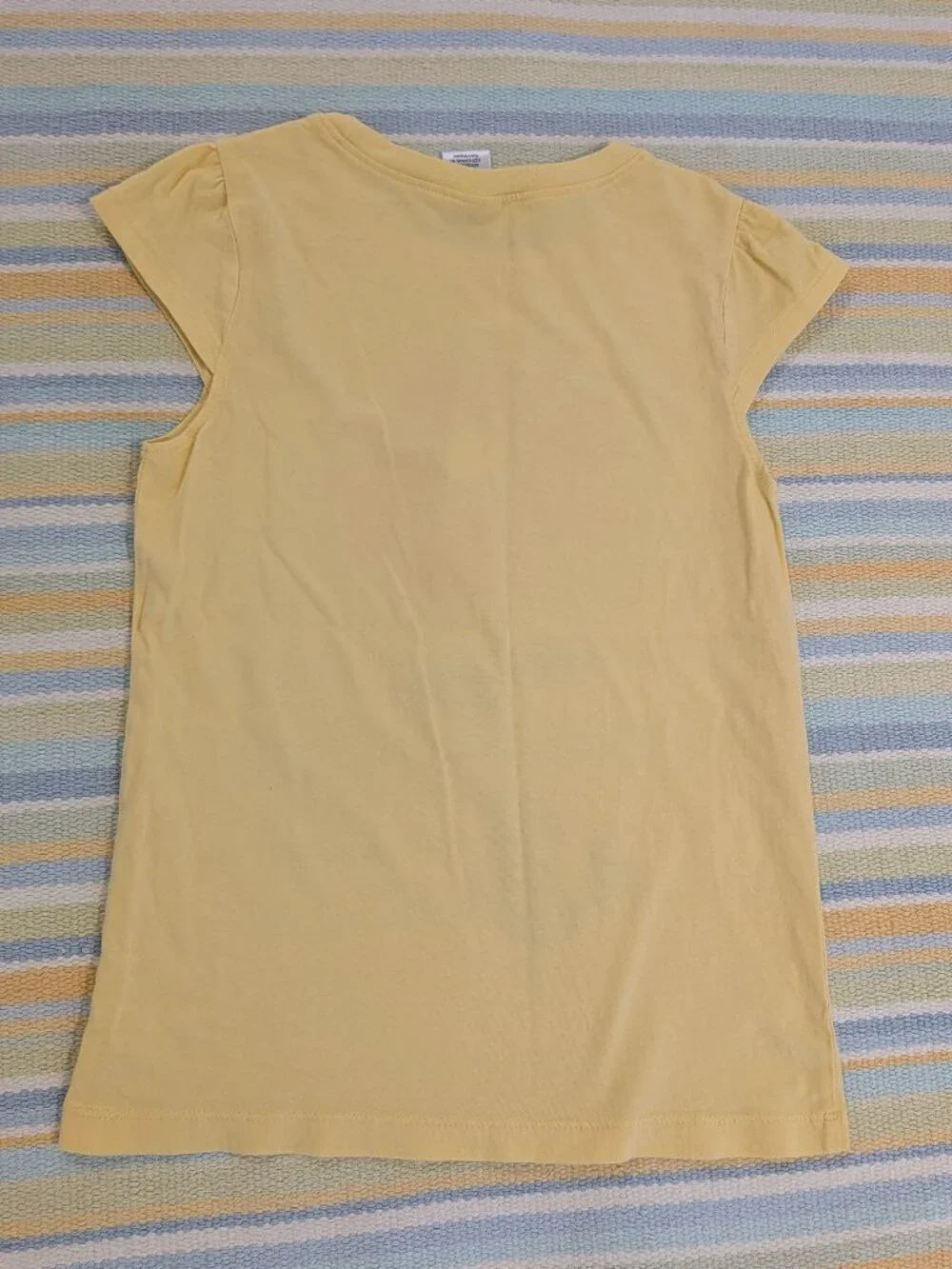 Girl's Gymboree Yellow top with Pink Flower and Green Bird size 8
